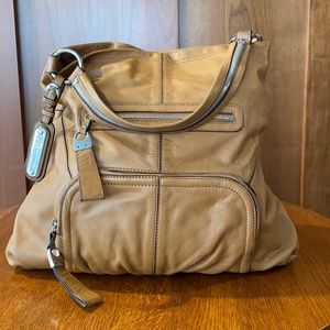 B. Makowsky tan leather tote